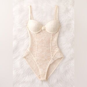 Vintage Lily of France Ivory Lace Teddy Bodysuit Lingerie 32B
